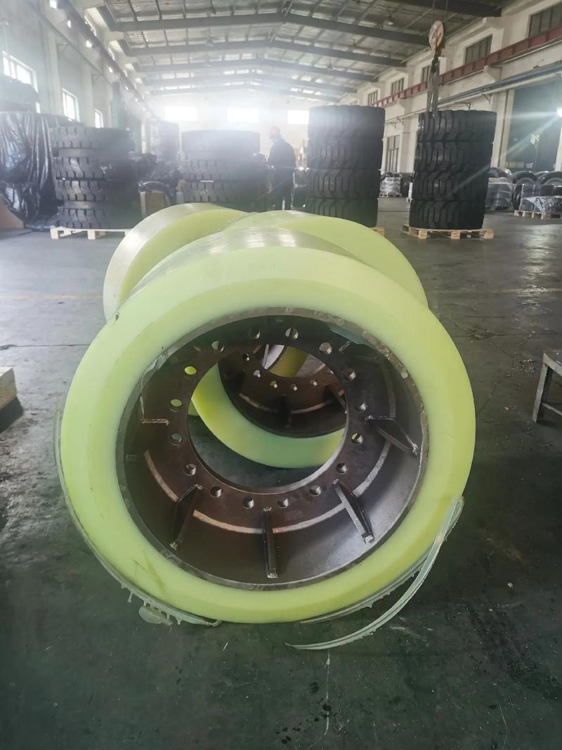 新鲜出炉的聚氨酯包胶轮#支持定做各种尺寸 #全国发货欢迎合作